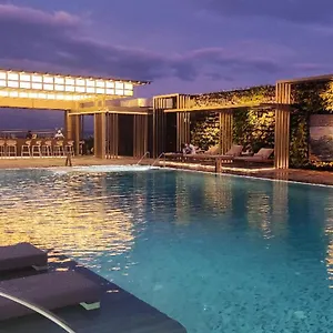Okura Manila At Newport World Отель