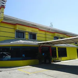 Bed & Breakfast Park, Pasay